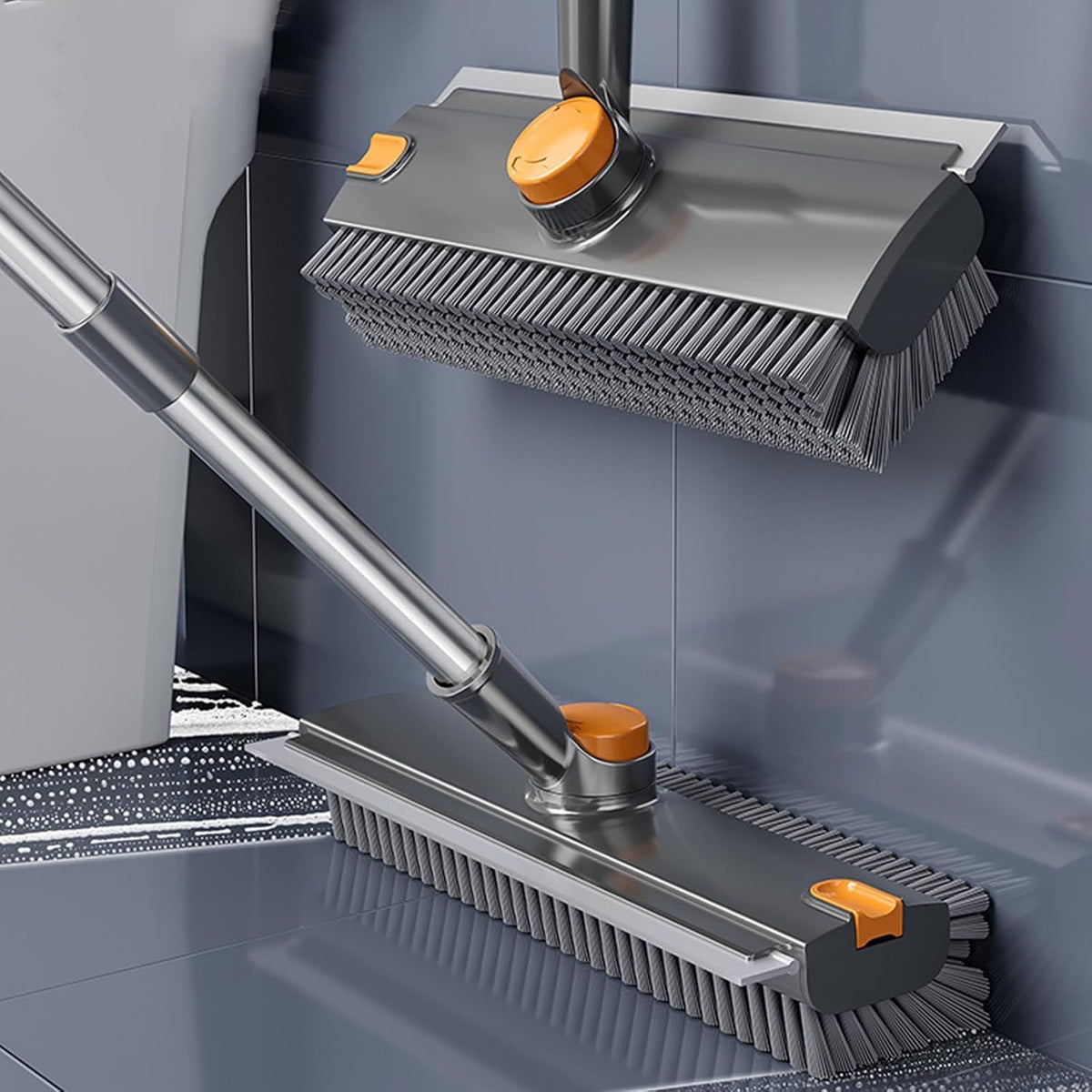 Brush head and squeegee edge close-up